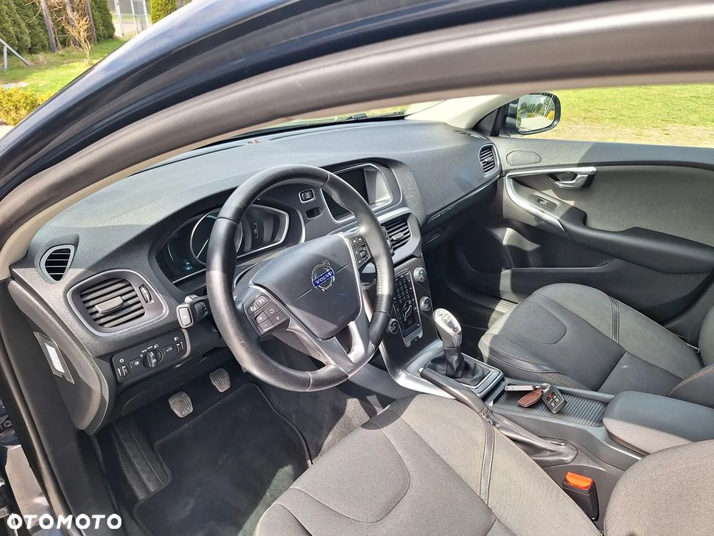 Volvo V40 Cross Country T4 Momentum - 15