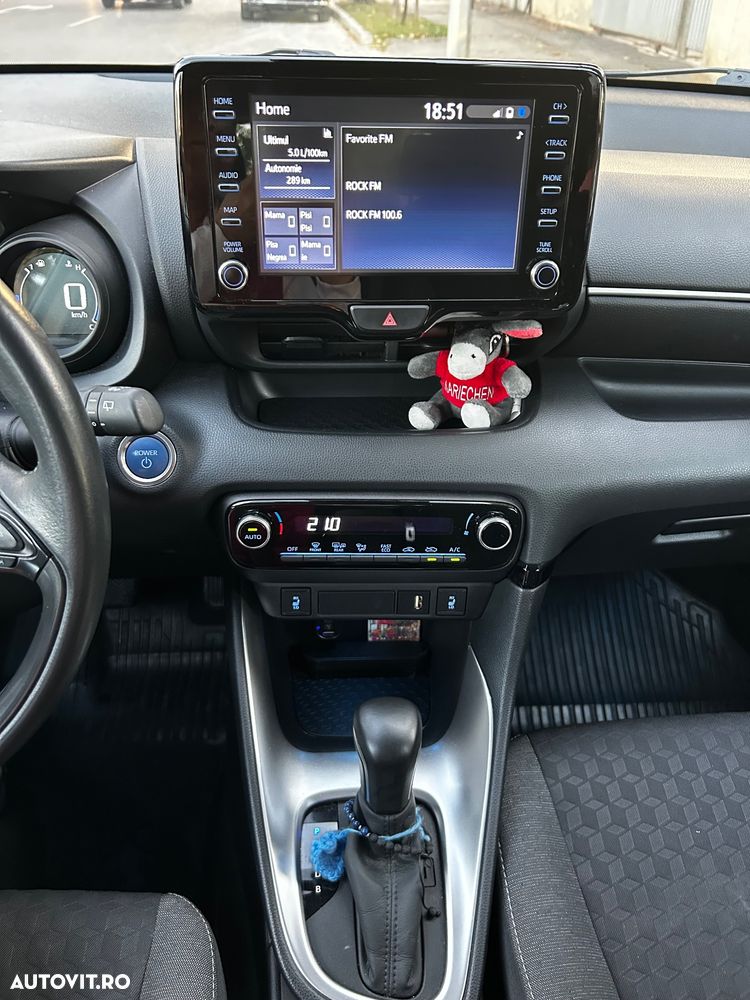 Toyota Yaris - 13