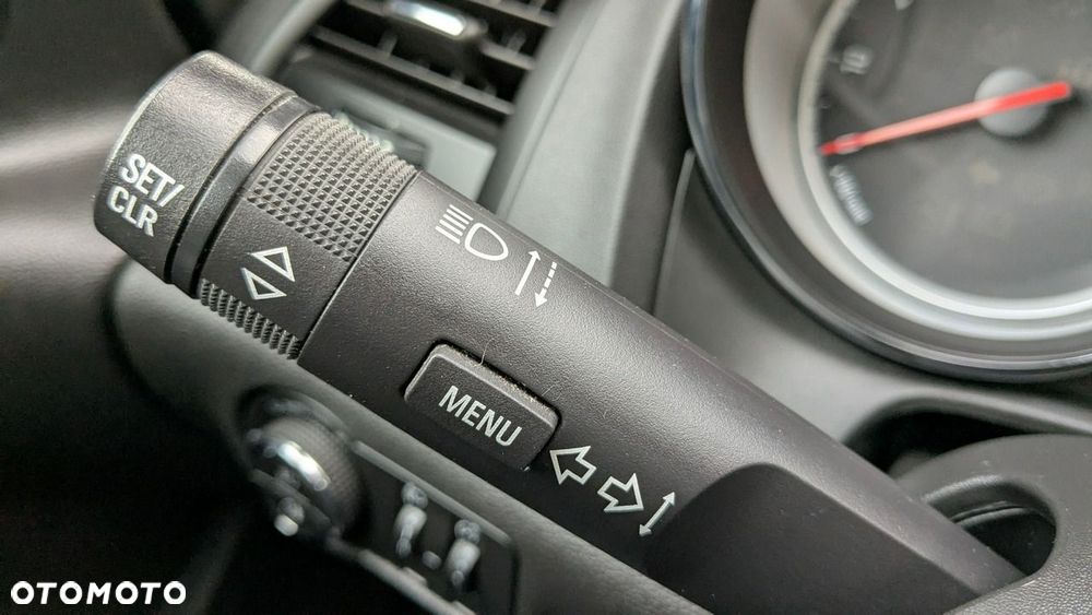Opel Astra - 33