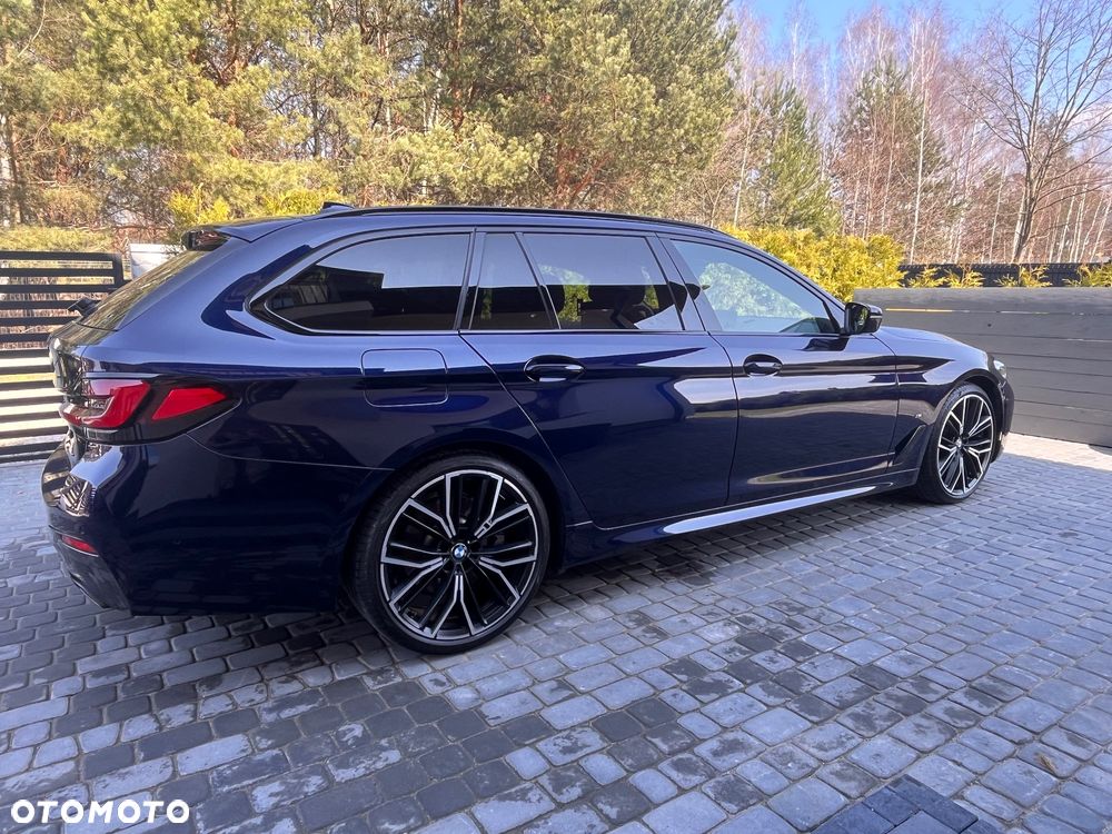 BMW Seria 5 520d M Sport Edition - 11