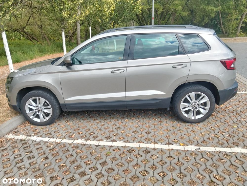 Skoda Karoq 1.5 TSI ACT 4x2 Ambition - 4