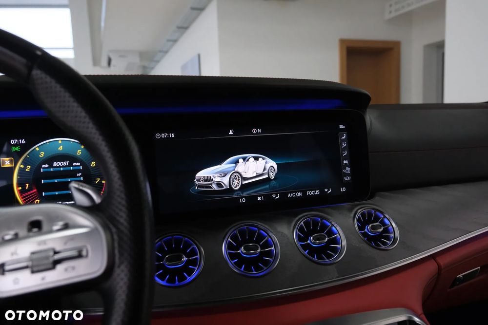 Mercedes-Benz AMG GT 63 4Matic+ Speedshift MCT 9G - 25