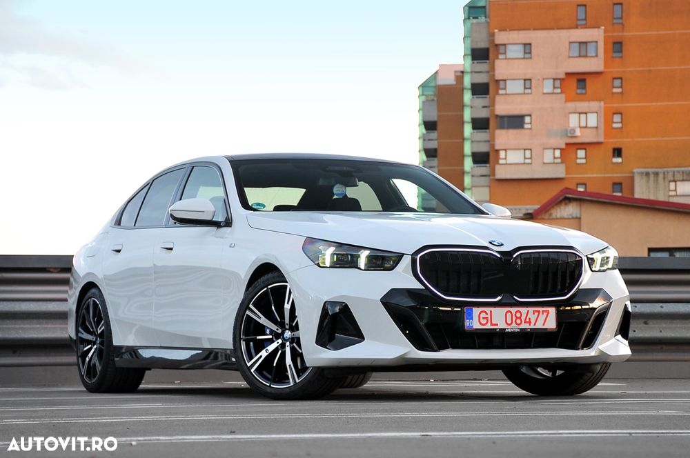 BMW Seria 5 520d xDrive AT MHEV - 2