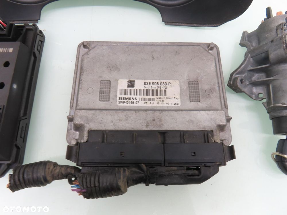 STACYJKA STEROWNIK SEAT IBIZA III 6L1 1.2 03E906033P 6Q1937049D 6L0920801 - 12