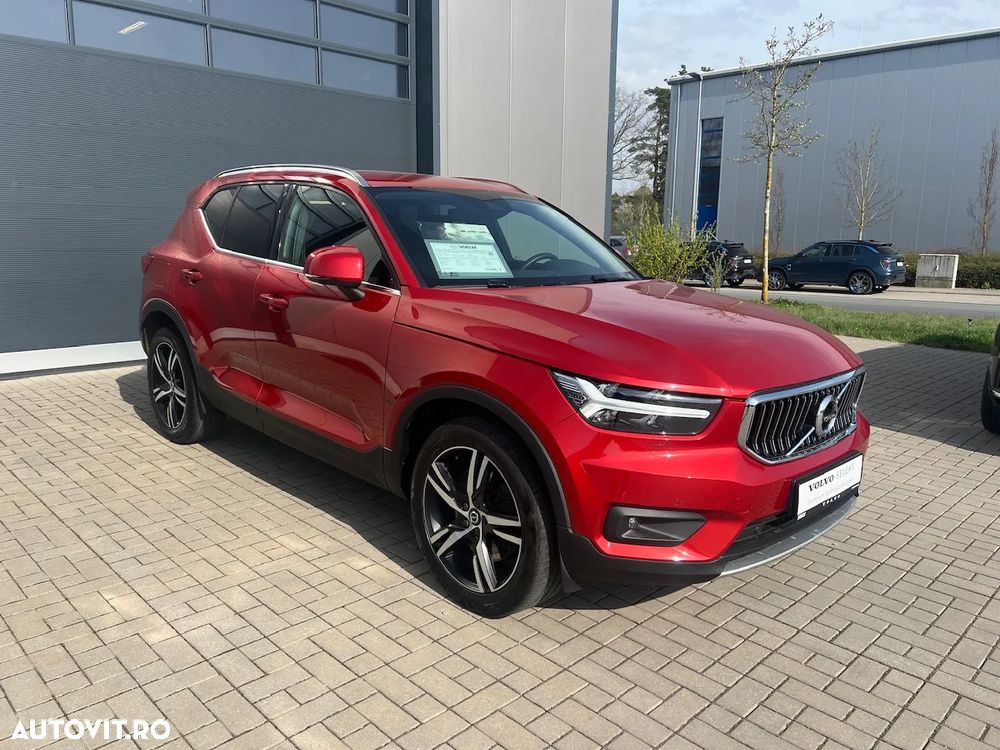 Volvo XC 40 Recharge T4 Twin Engine AT7 Inscription Expression - 2