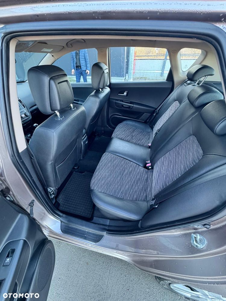 Kia Ceed 1.4 Comfort - 11