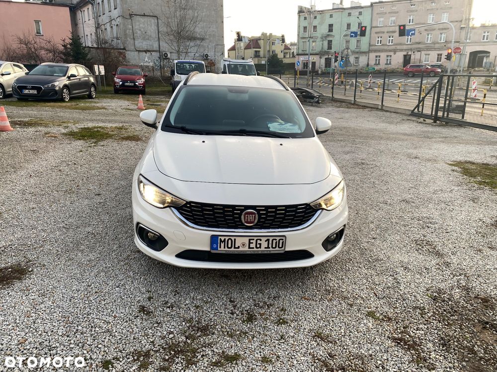 Fiat Tipo 1.4 T-Jet Lounge - 21