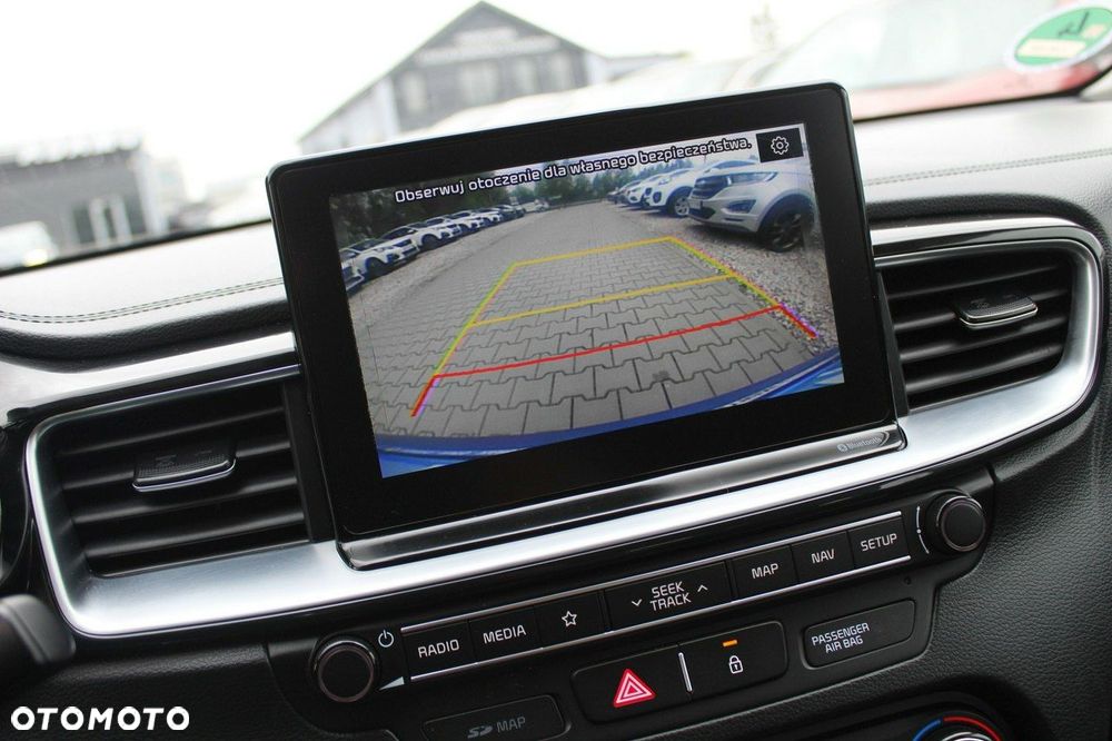 Kia Ceed 1.4 T-GDI L DCT - 16