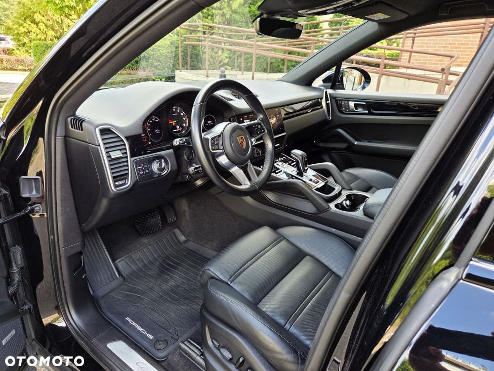 Porsche Cayenne E-Hybrid - 31