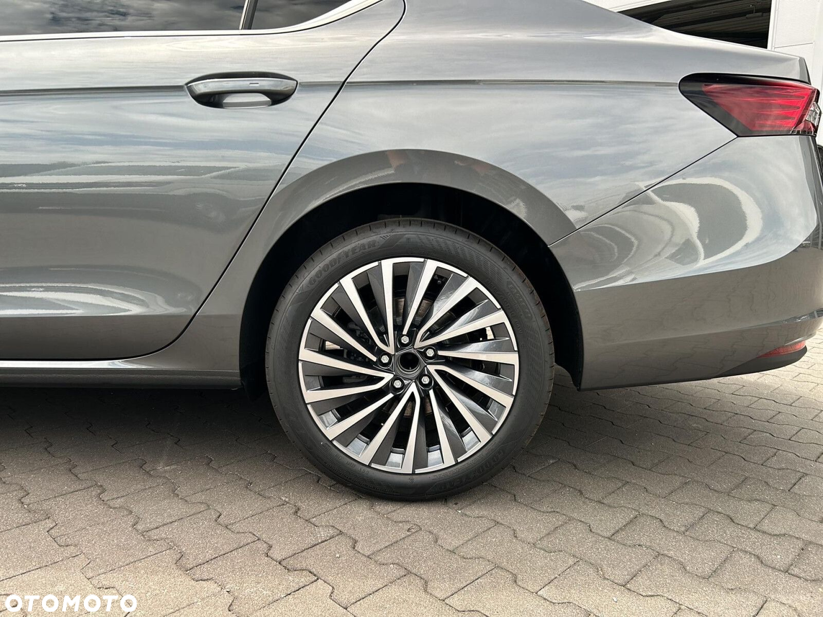 Skoda Superb - 20