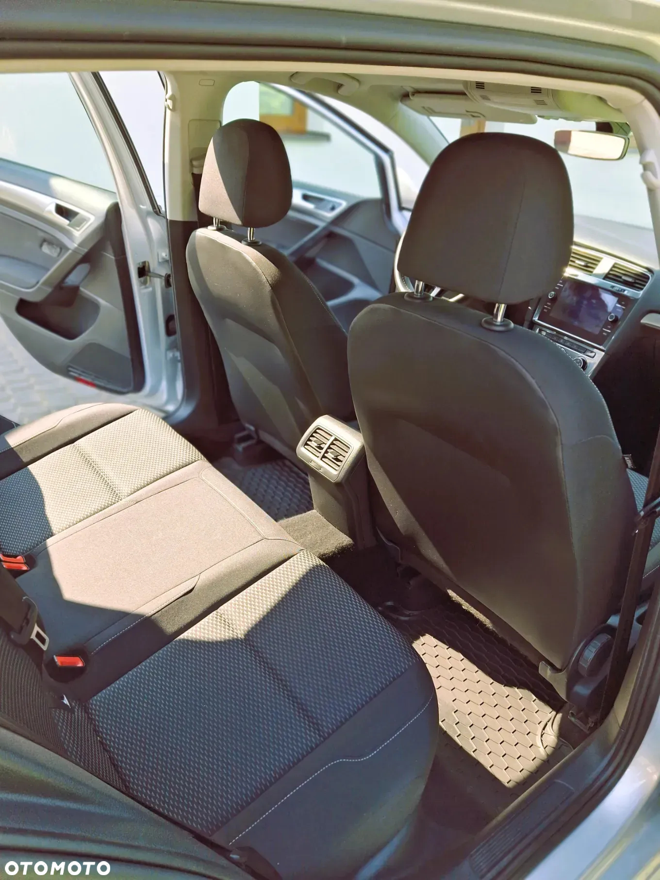 Volkswagen Golf VII 1.6 TDI BMT United - 15