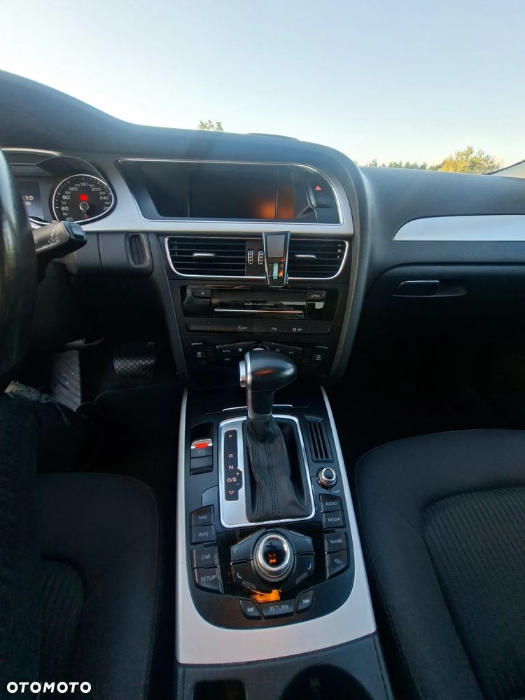 Audi A4 Avant 2.0 TDI clean diesel Multitronic - 13
