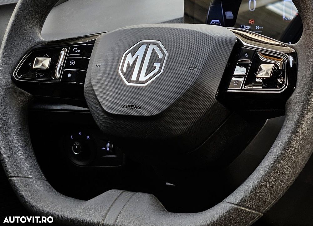 MG MG4 4 Standard - 16