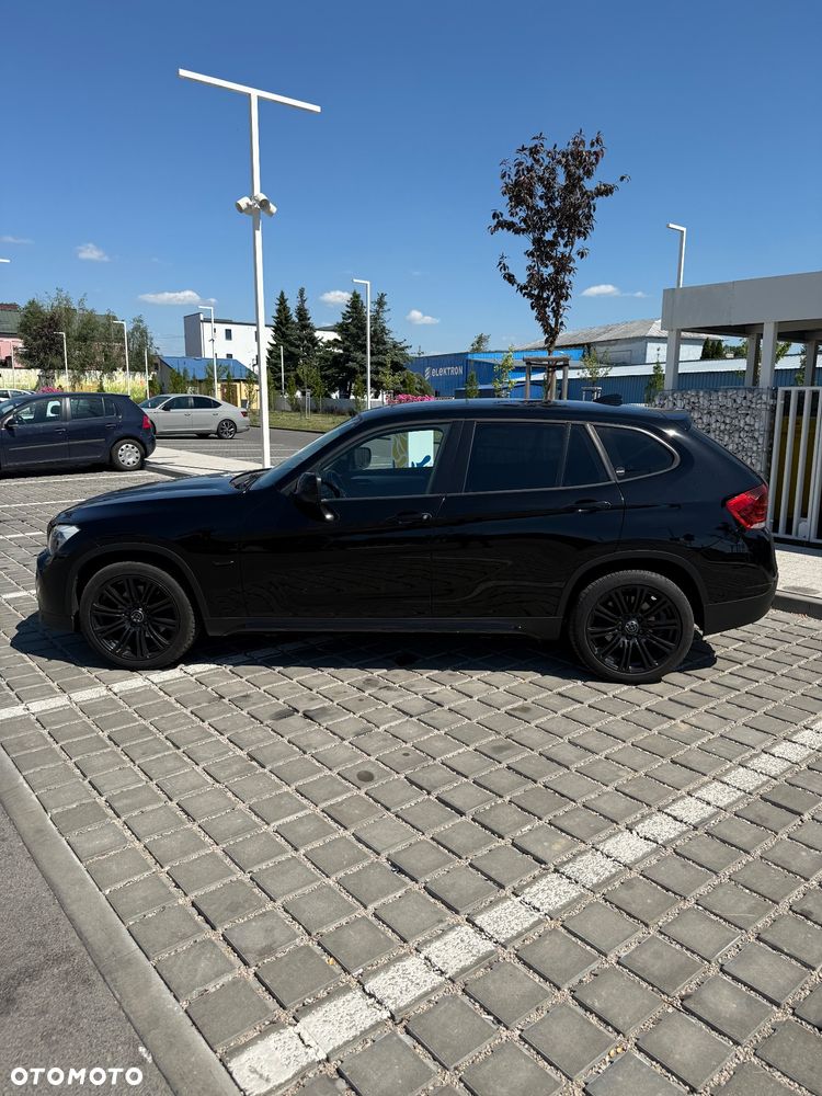 BMW X1 sDrive18d - 8