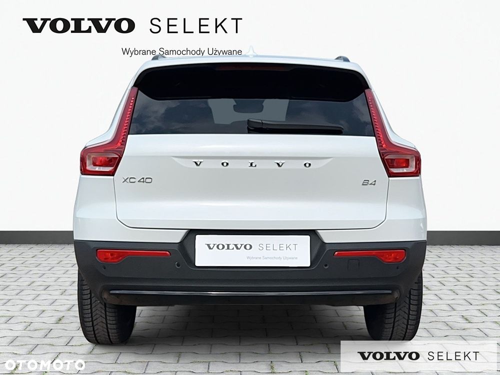 Volvo XC 40 B4 B DKG Ultra Dark - 7
