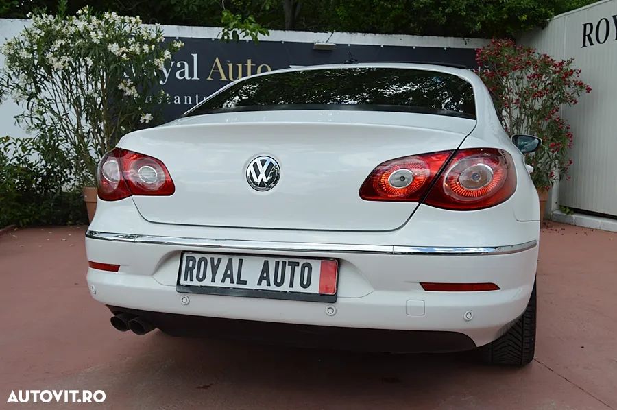 Volkswagen Passat CC - 5
