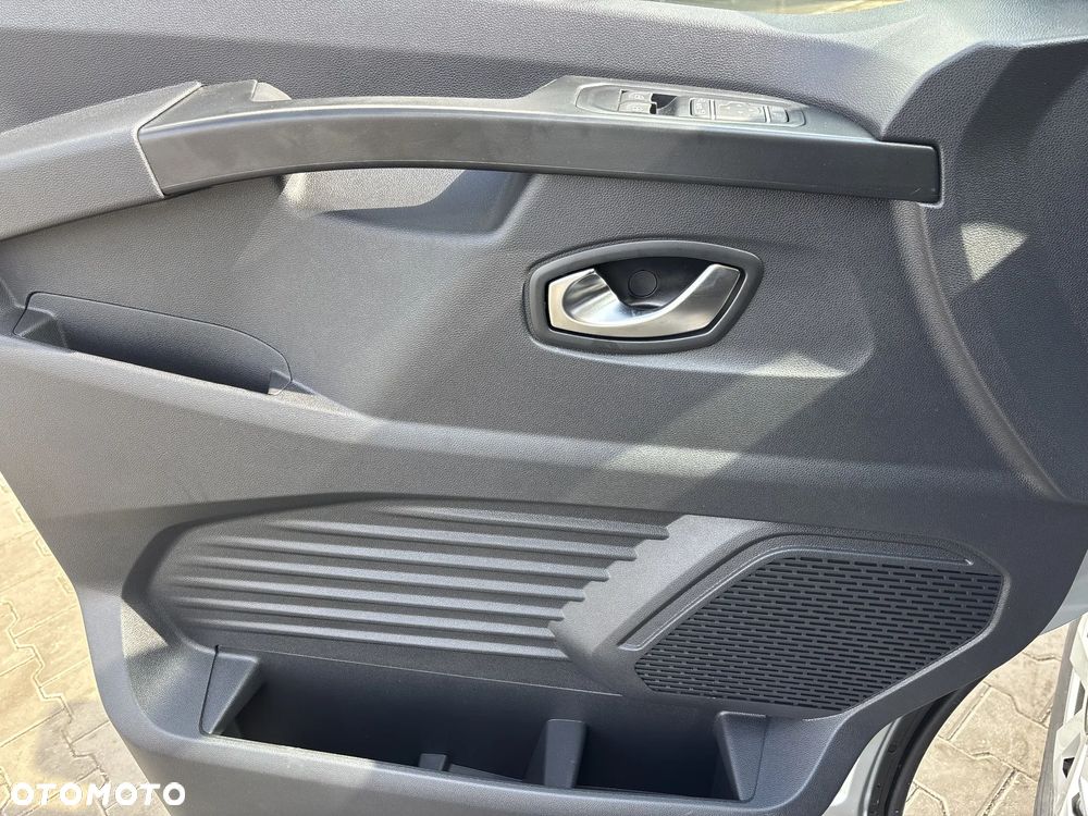 Renault Trafic Kombi 2.0 L2 Equilibre - 10