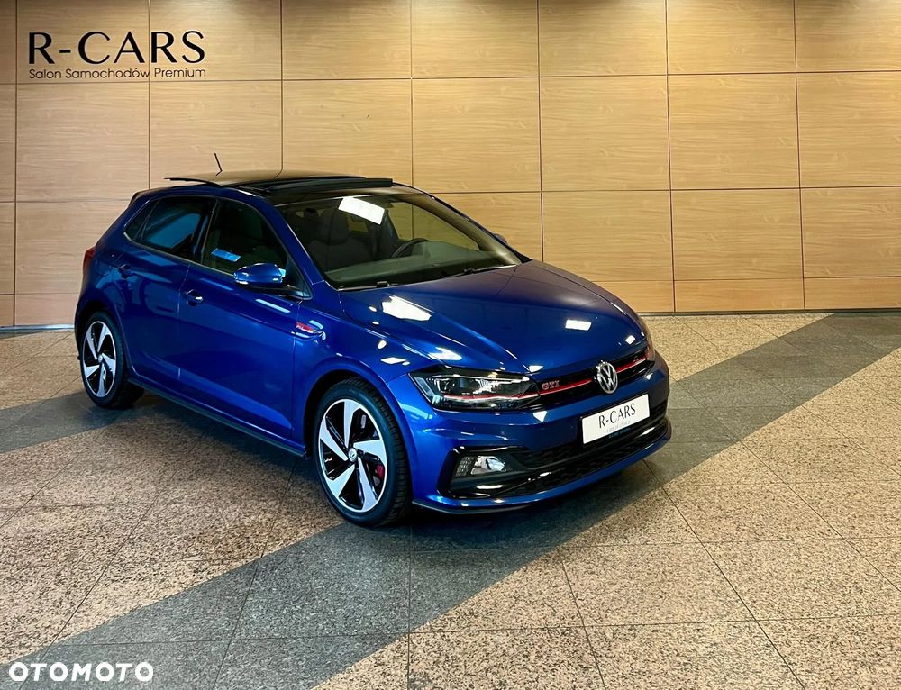 Volkswagen Polo - 1