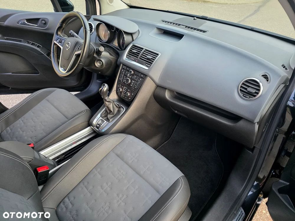 Opel Meriva 1.4 T Cosmo - 16