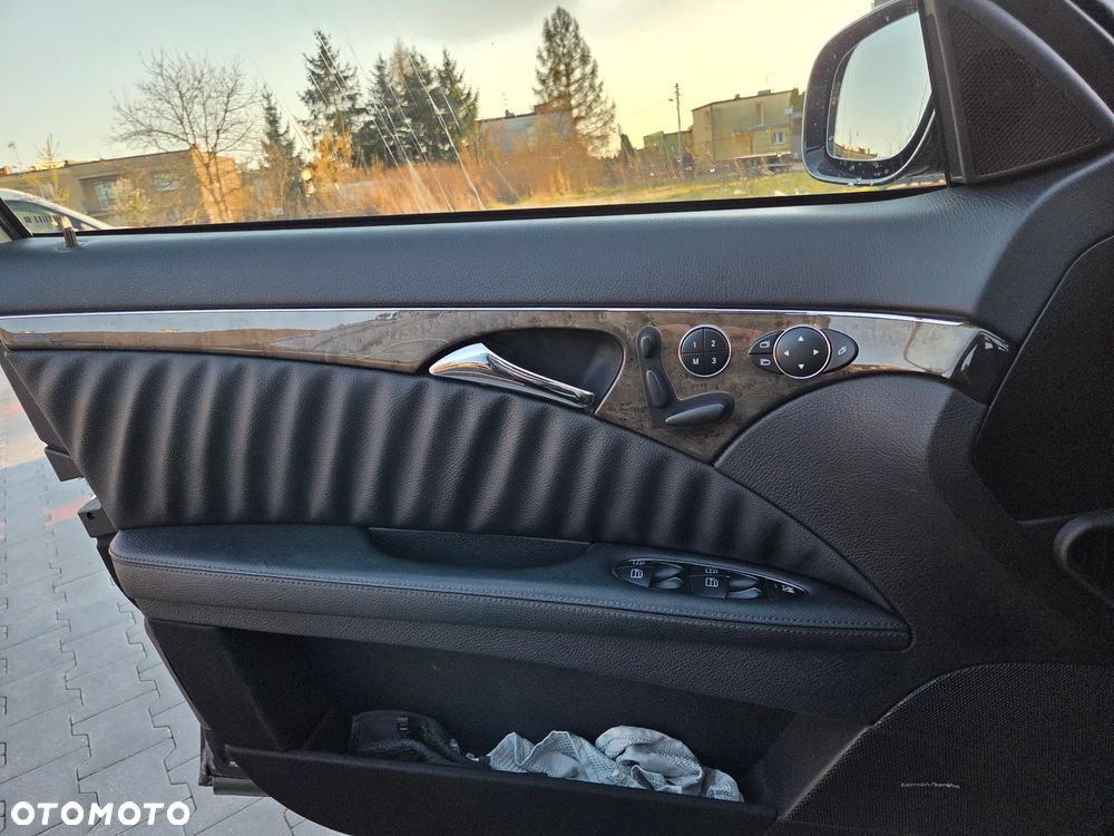 Mercedes-Benz Klasa E 350 T Avantgarde - 11