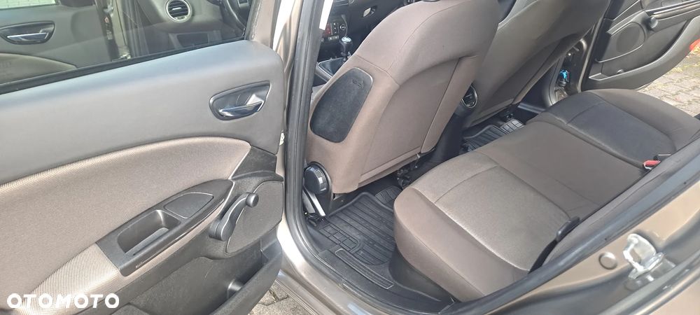 Fiat Bravo 1.4 16V Dynamic - 12