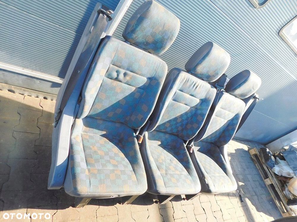 MERCEDES VITO I W638 2001r FOTELE SIEDZENIA KANAPA 3 RZĄD - 6