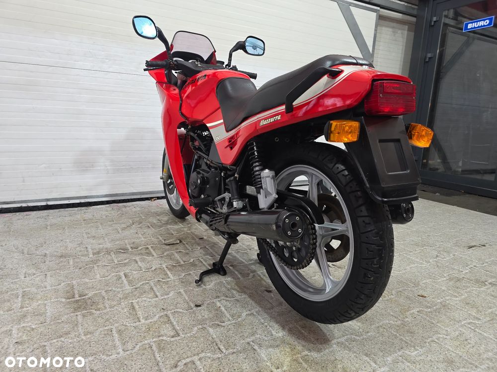 Cagiva Alazzurra - 19