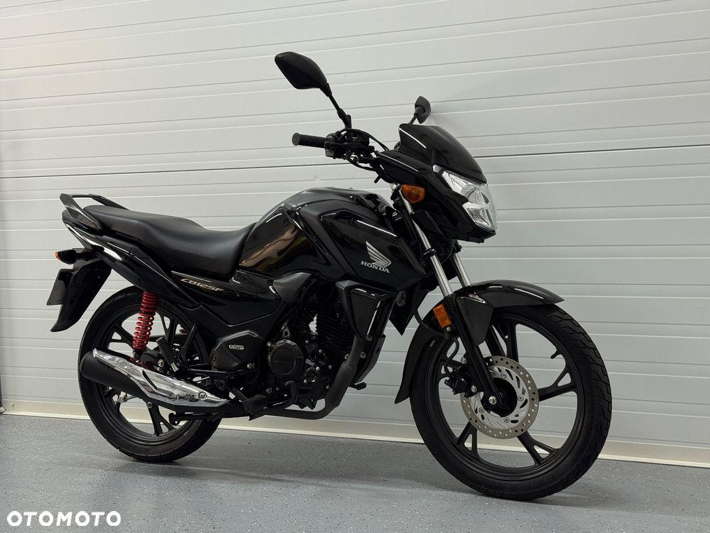 Honda CBF - 2