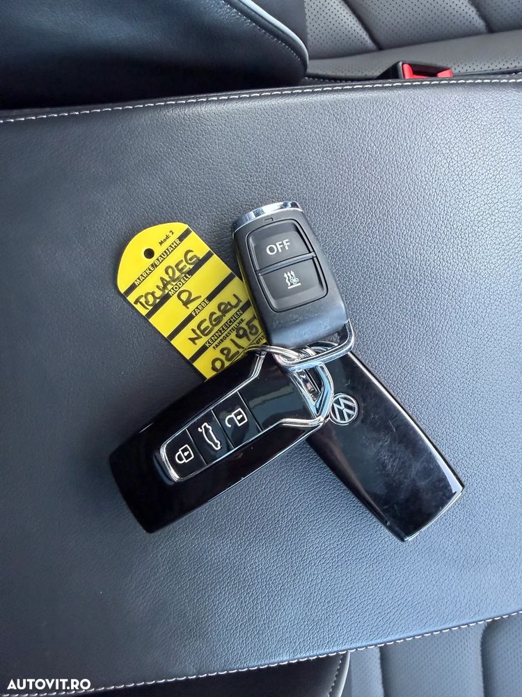 Volkswagen Touareg V6 TDI R-Style - 23