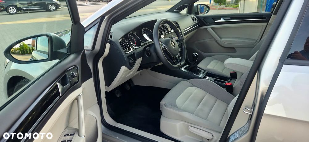 Volkswagen Golf 1.5 TSI BMT Evo Highline - 10