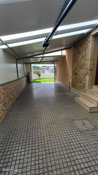Casa Térrea Independente com garagem e zona lazer - Grande imagem: 3/12