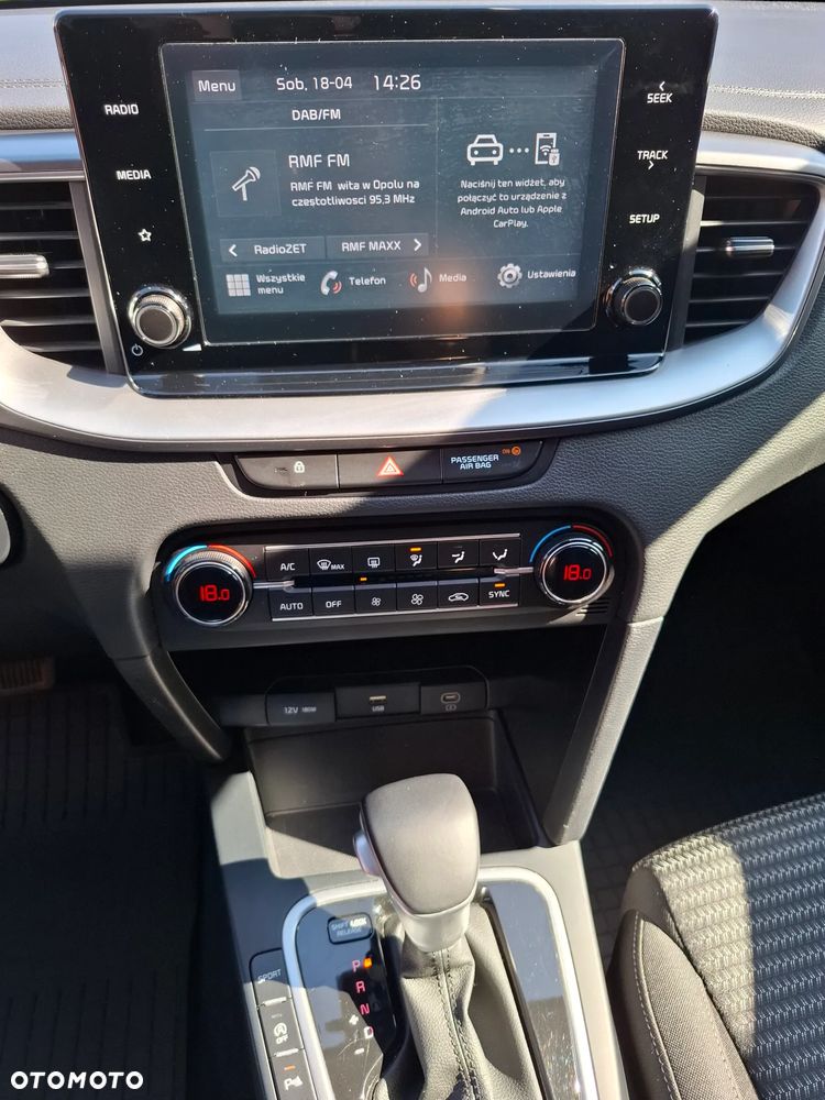 Kia Ceed 1.5 T-GDI M DCT - 25