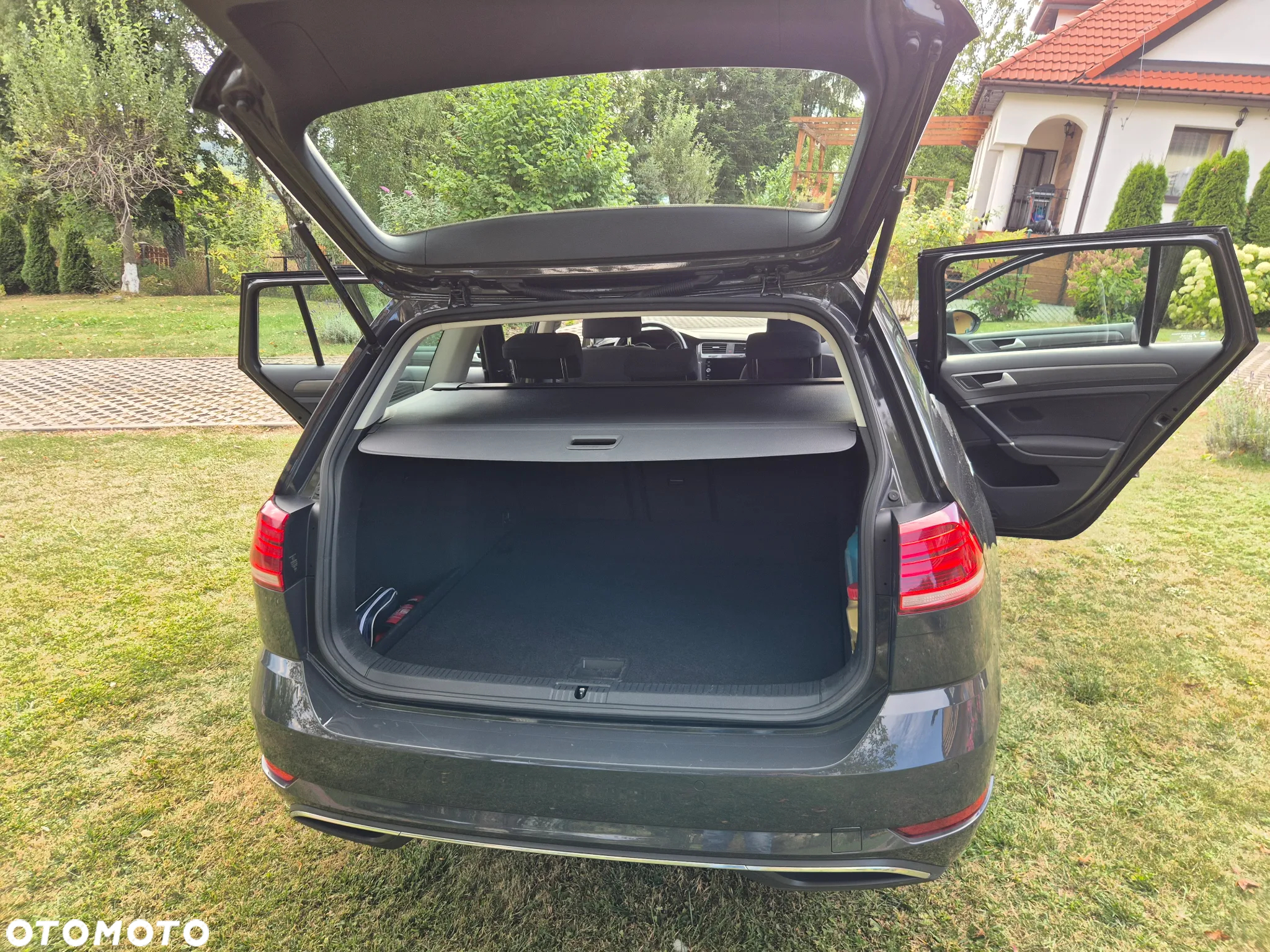 Volkswagen Golf VII 1.0 TSI Comfortline - 27