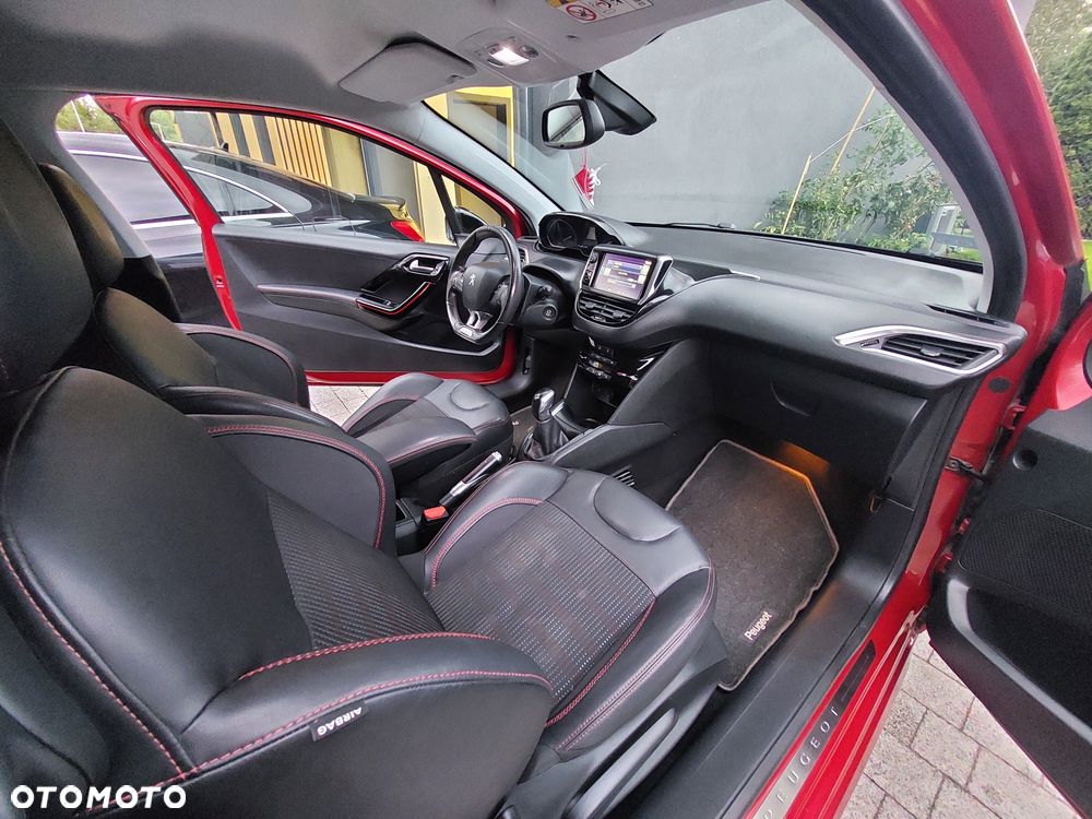 Peugeot 208 PureTech 110 Stop & Start Allure - 4