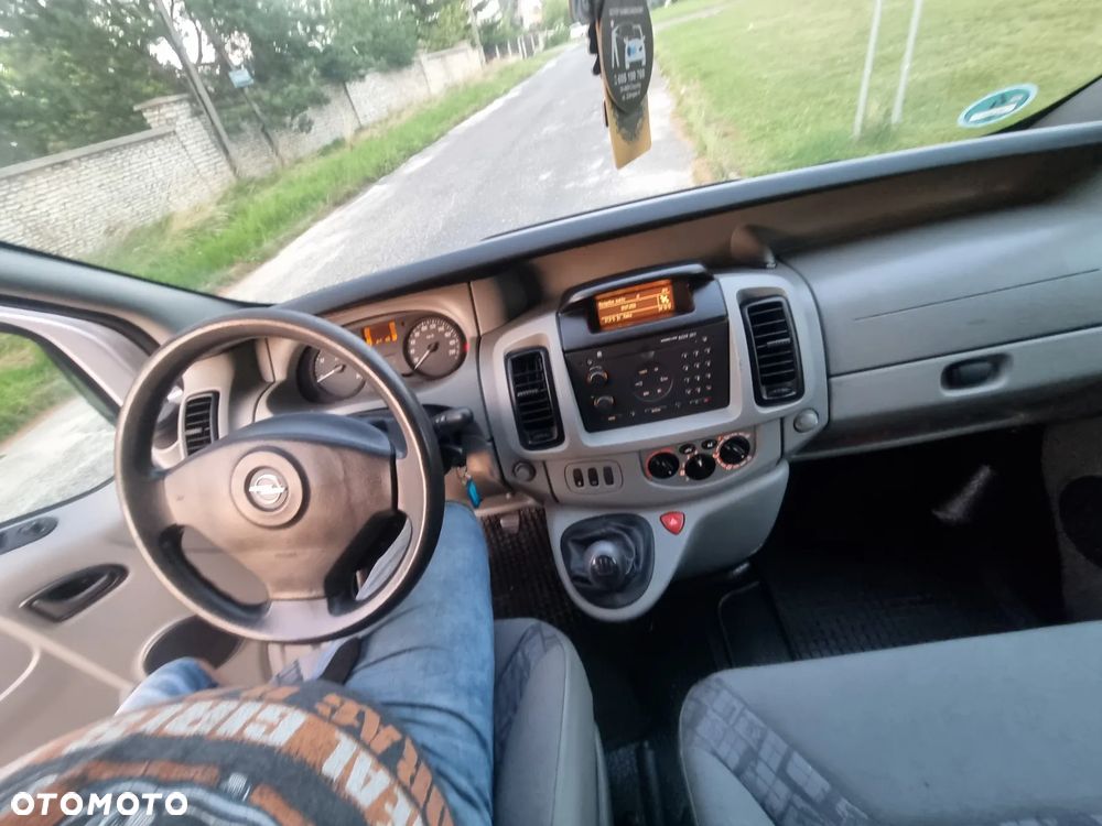 Opel Vivaro L2H1 2.9t - 33
