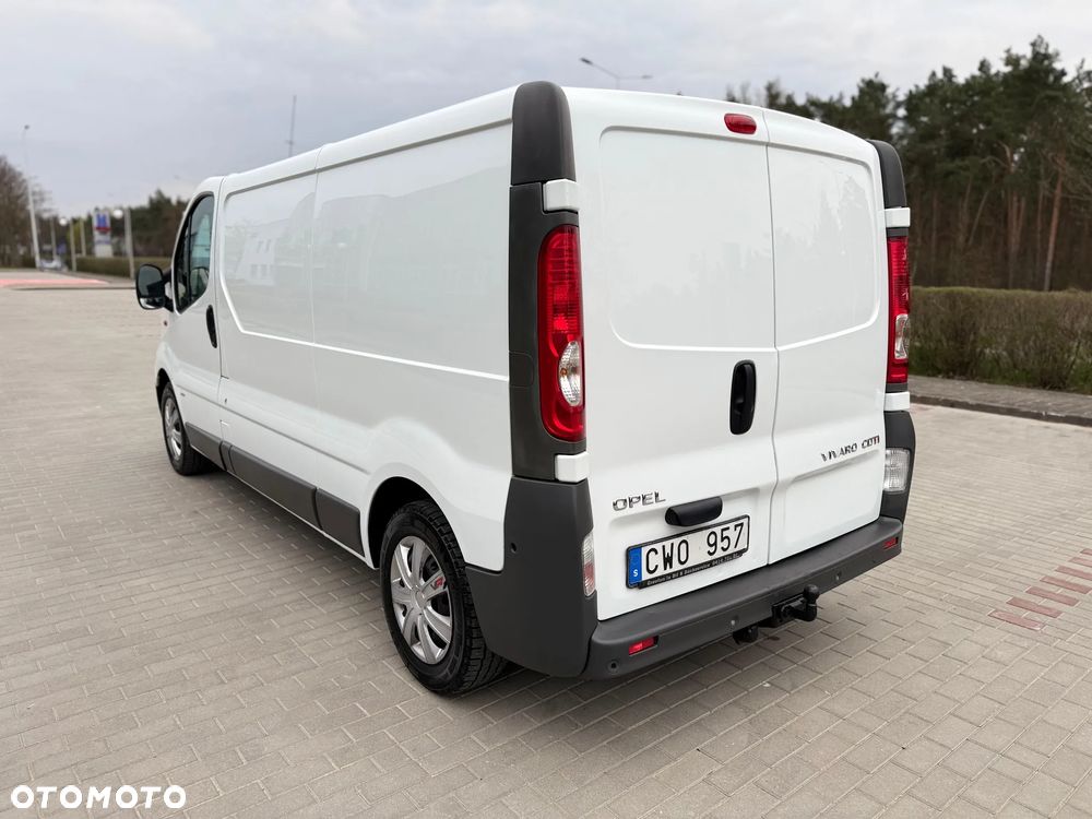 Opel Vivaro - 15