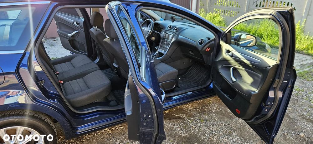 Ford Mondeo 2.0 TDCi Titanium S - 10