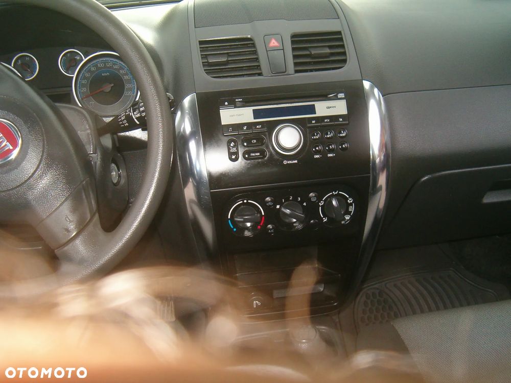 Fiat Sedici - 22