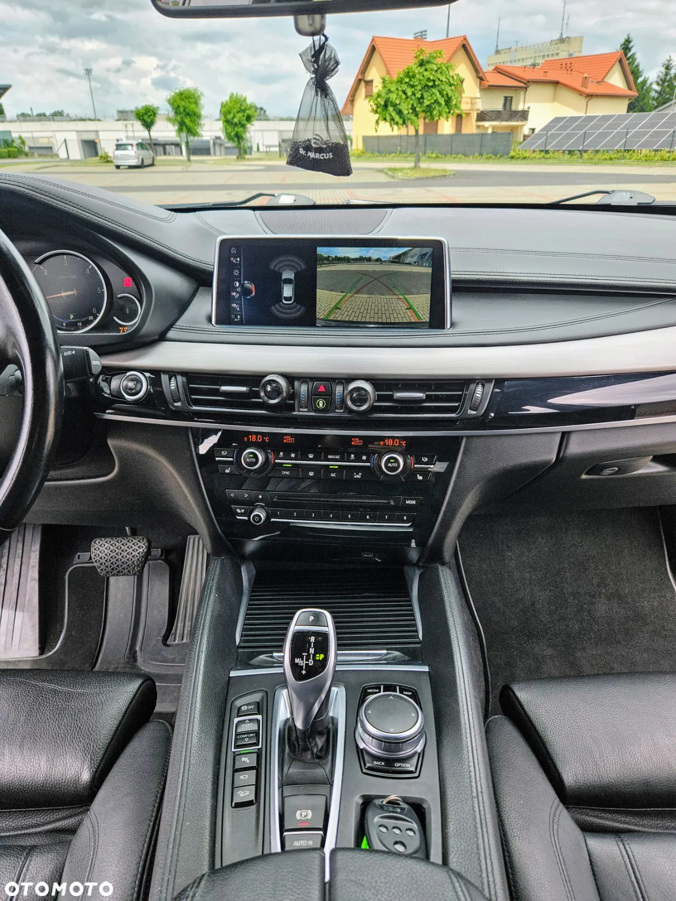BMW X6 xDrive40d - 18