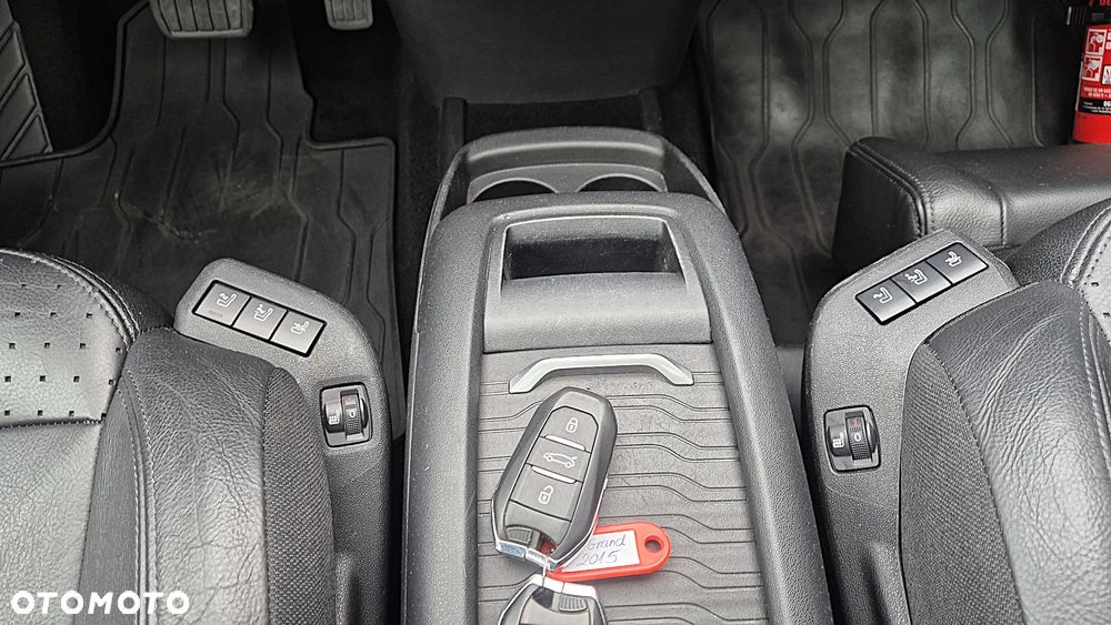 Citroën C4 Picasso 2.0 HDi Exclusive Black Top MCP - 26