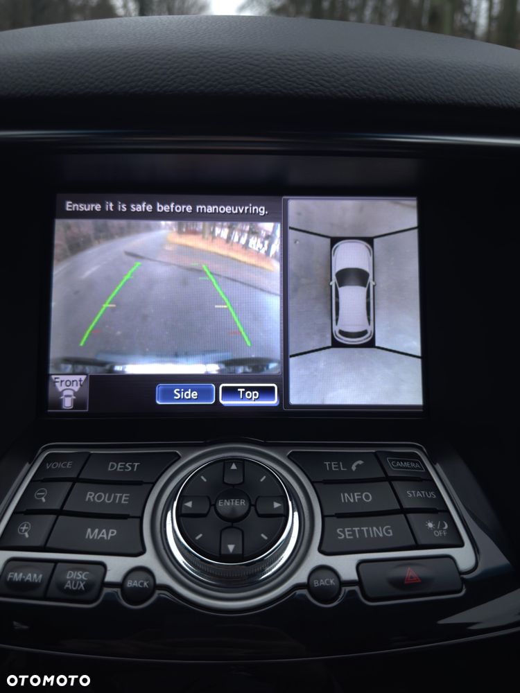 Infiniti FX FX30d S Premium - 8