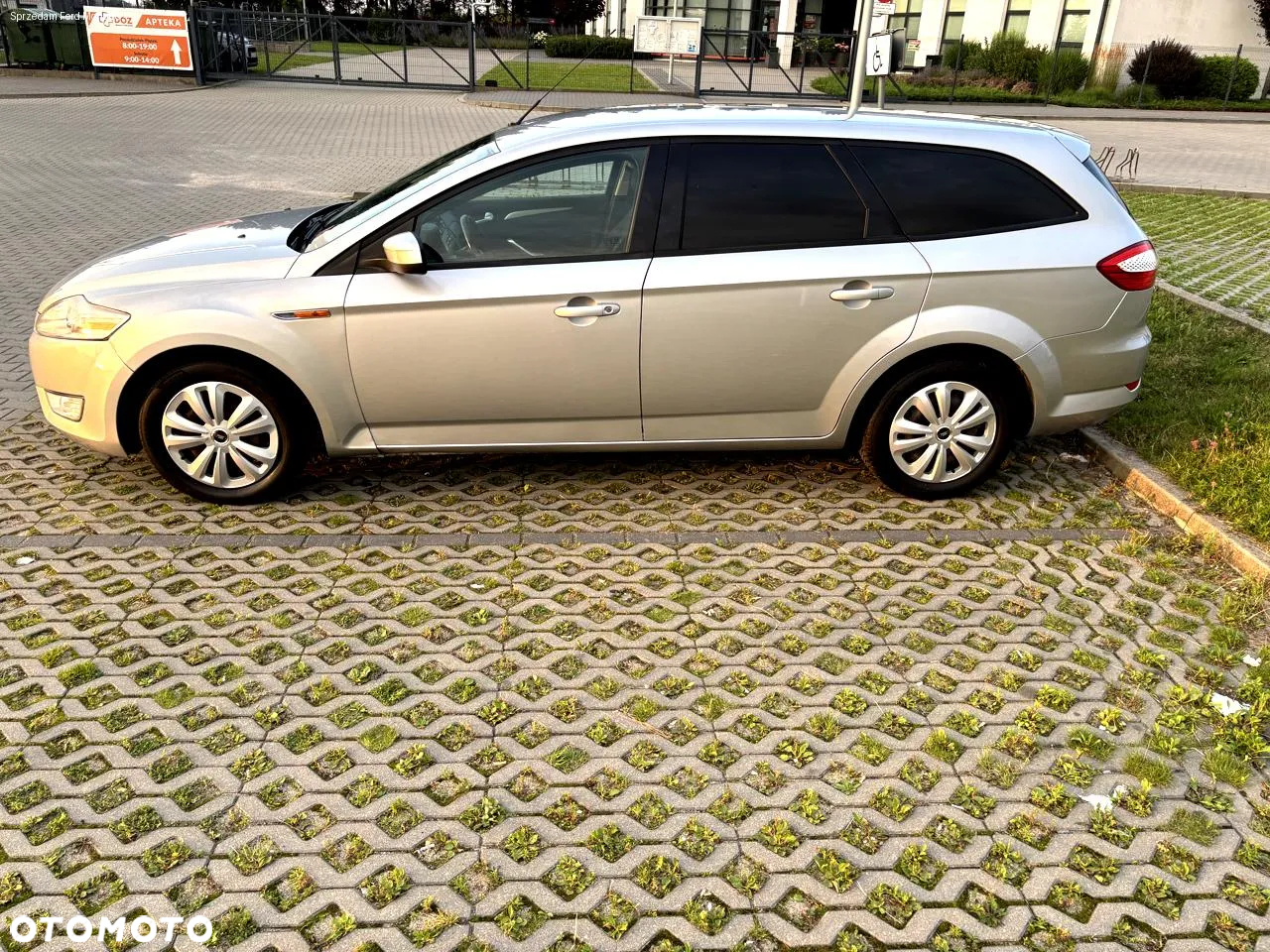 Ford Mondeo - 12