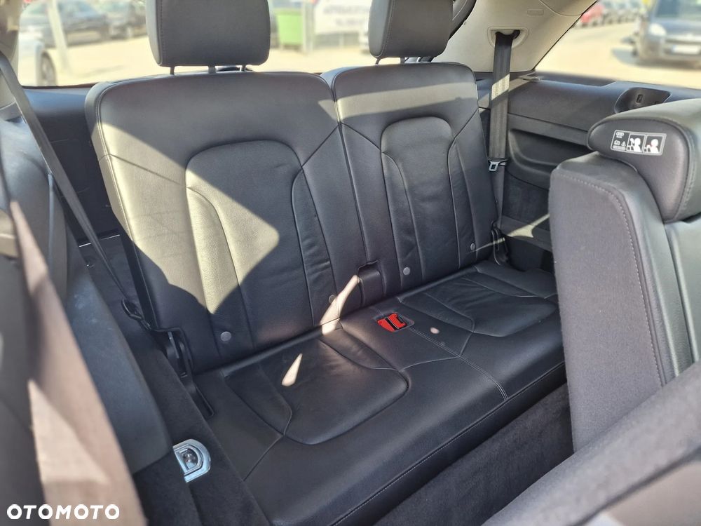 Audi Q7 - 28