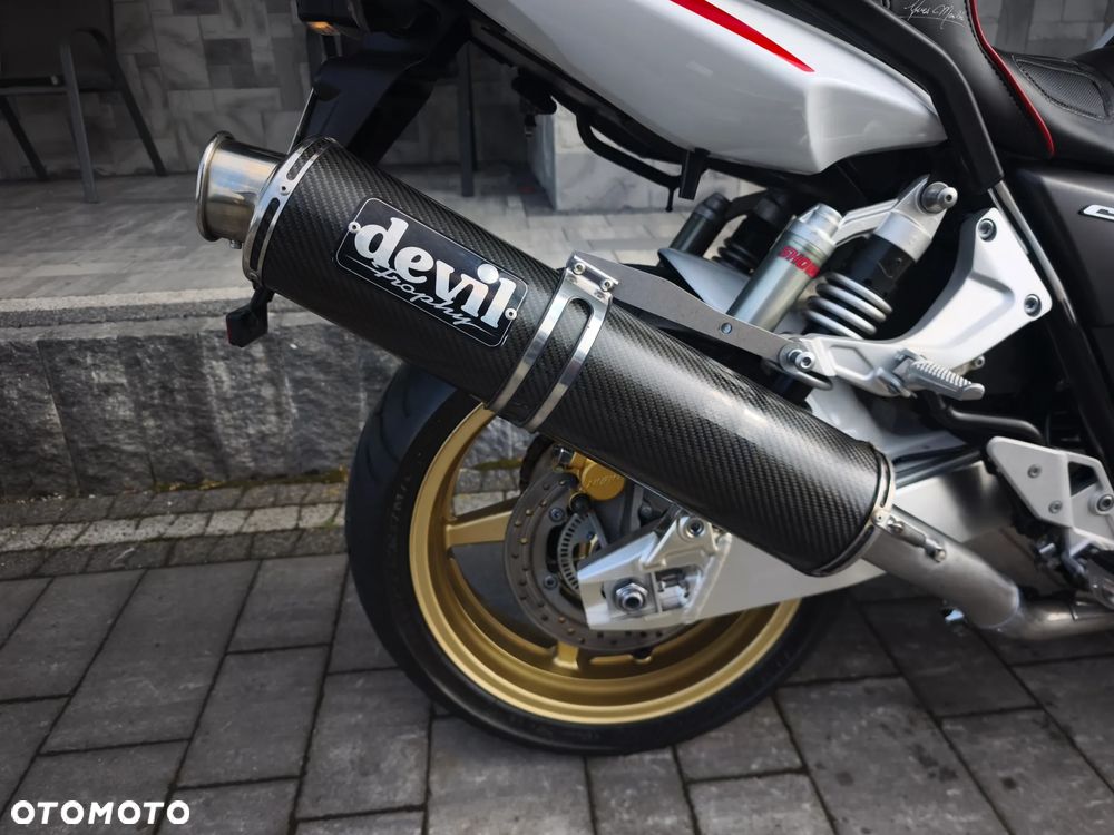Honda CB - 11