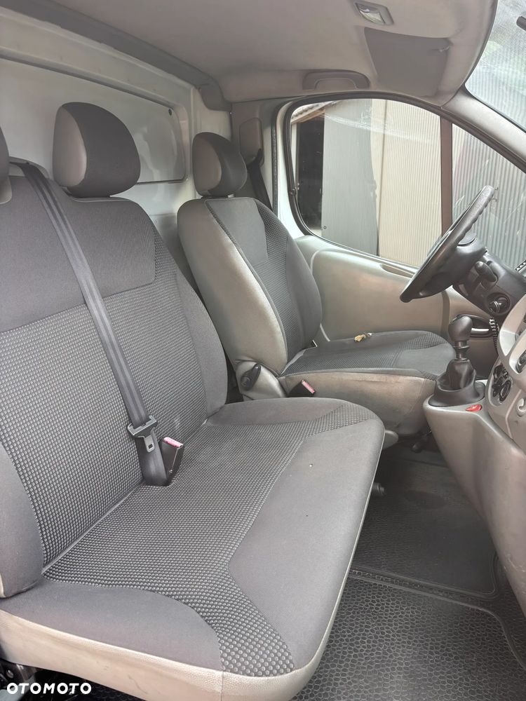Opel Vivaro - 6