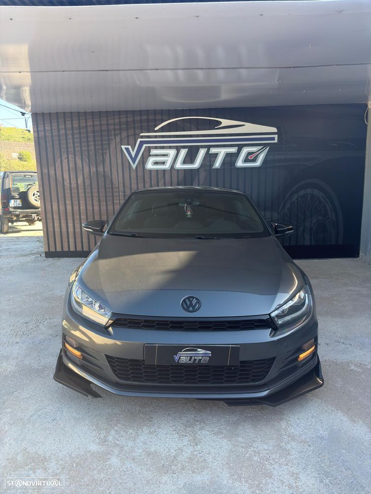 VW Scirocco 2.0 TDI (Blue Motion Technologie) DSG - 2