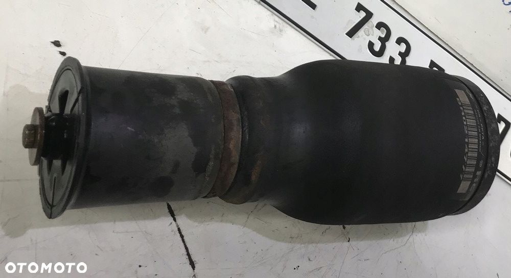 PODUSZKA ZAWIESZENIA NIVO PRAWA 1094614 BMW E39 - 1