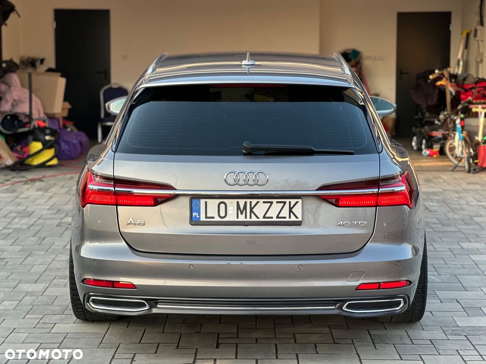 Audi A6 - 4