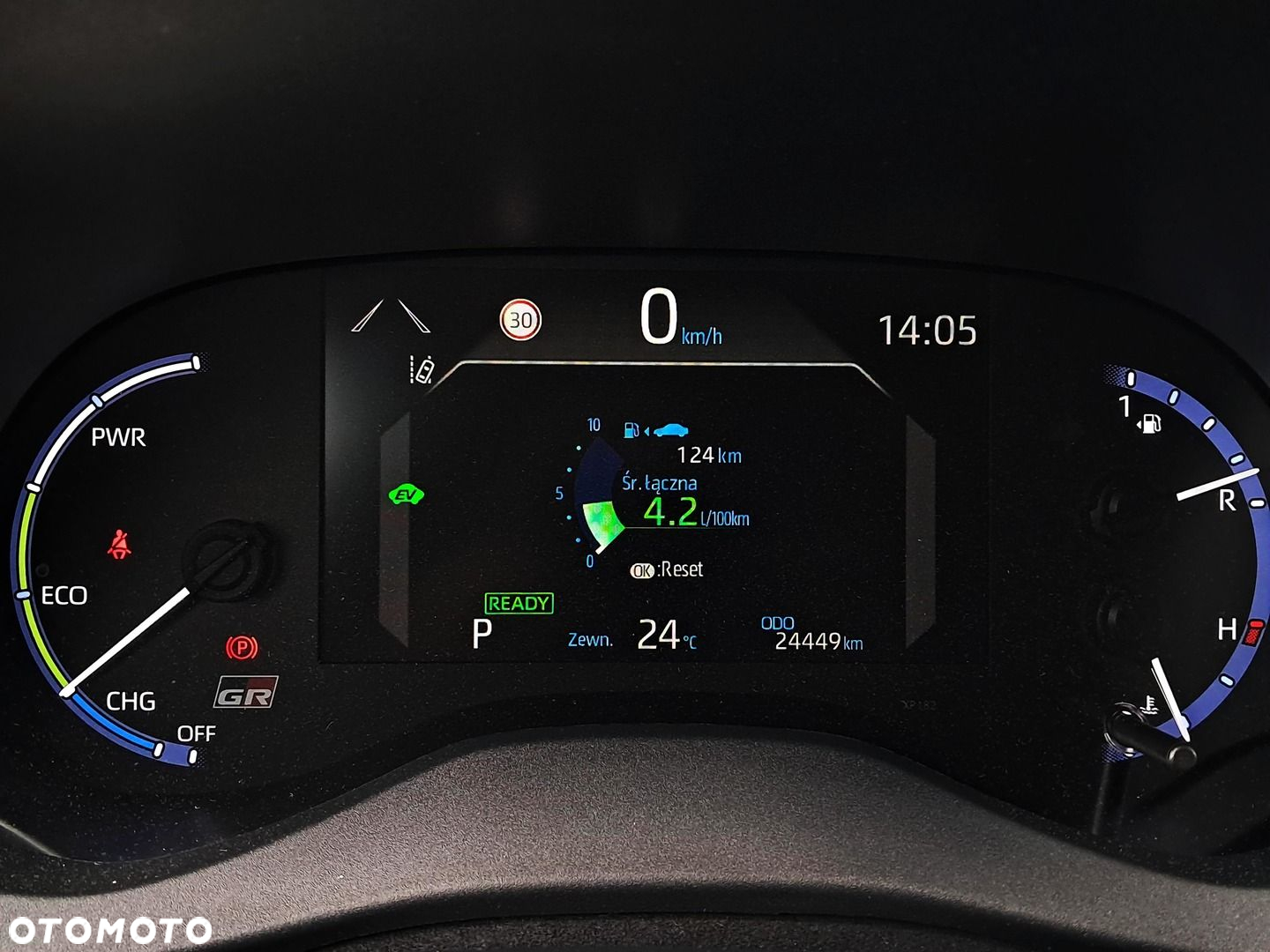 Toyota Yaris Cross - 18