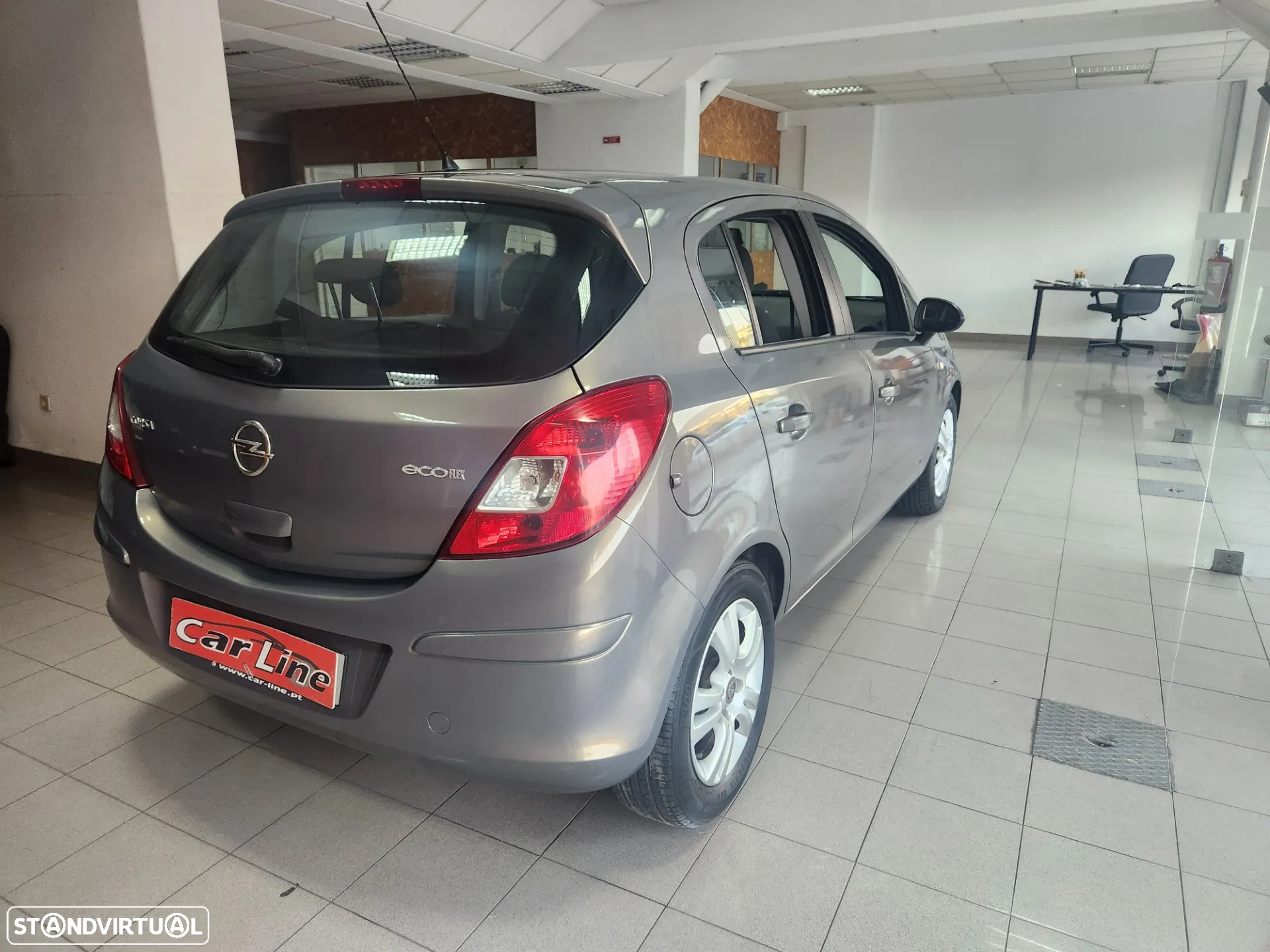 Opel Corsa 1.3 CDTi Enjoy ecoFLEX - 8